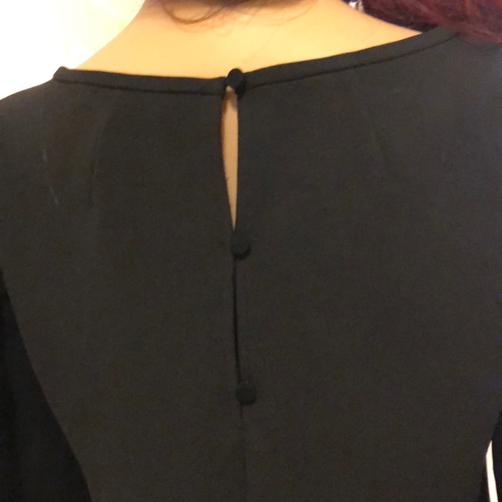 J CREWS, Black TOP. - Picture 5 of 8